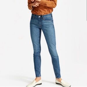 Everlane Ankle Jeans Size 25 Low Rise Medium Blue Wash